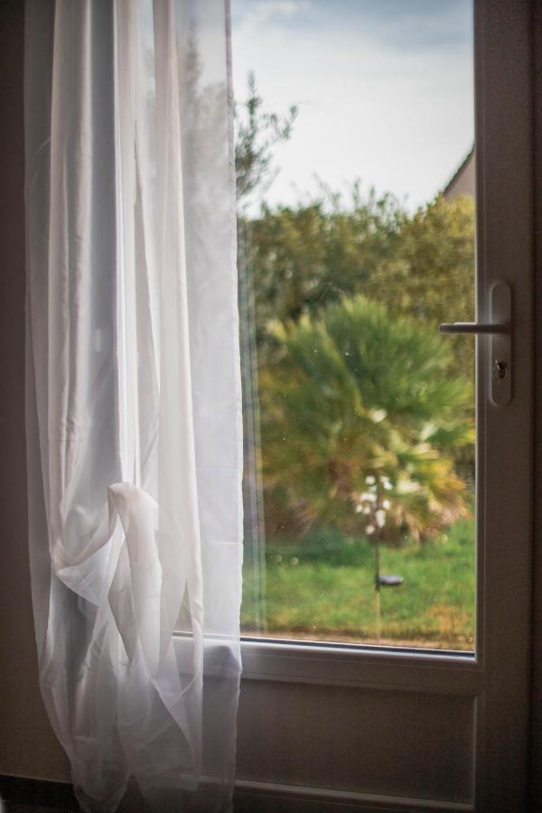 Bed and Breakfast La Maison D'Elise Dollon Zewnętrze zdjęcie